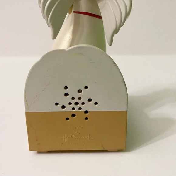 Hallmark Wireless Childrens Angel Choir Hope Christmas Pageant - Picture 15 of 17